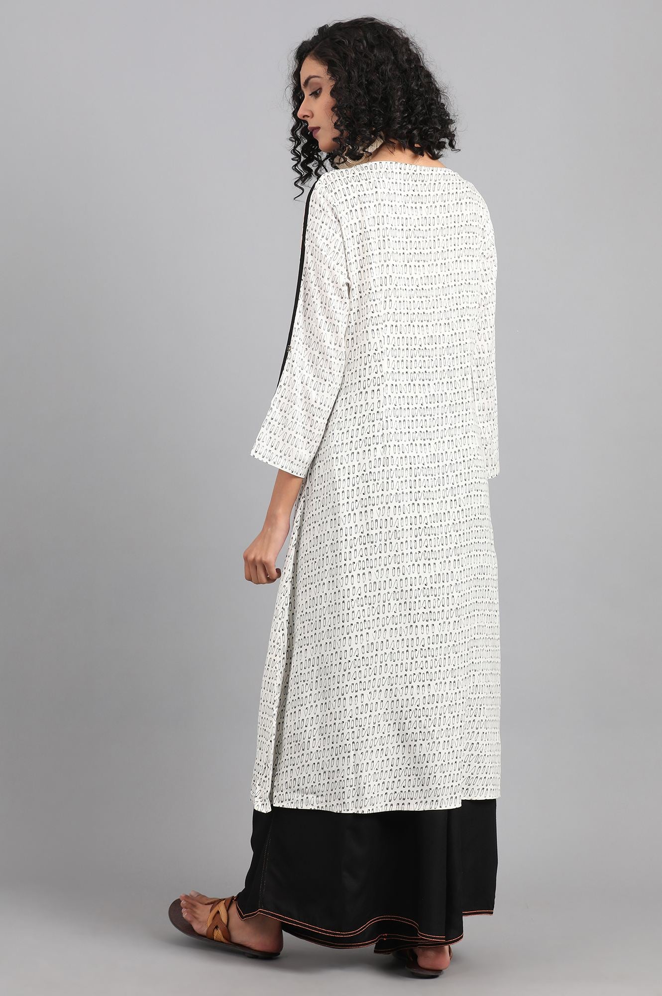 Ecru Round Neck Printed kurta