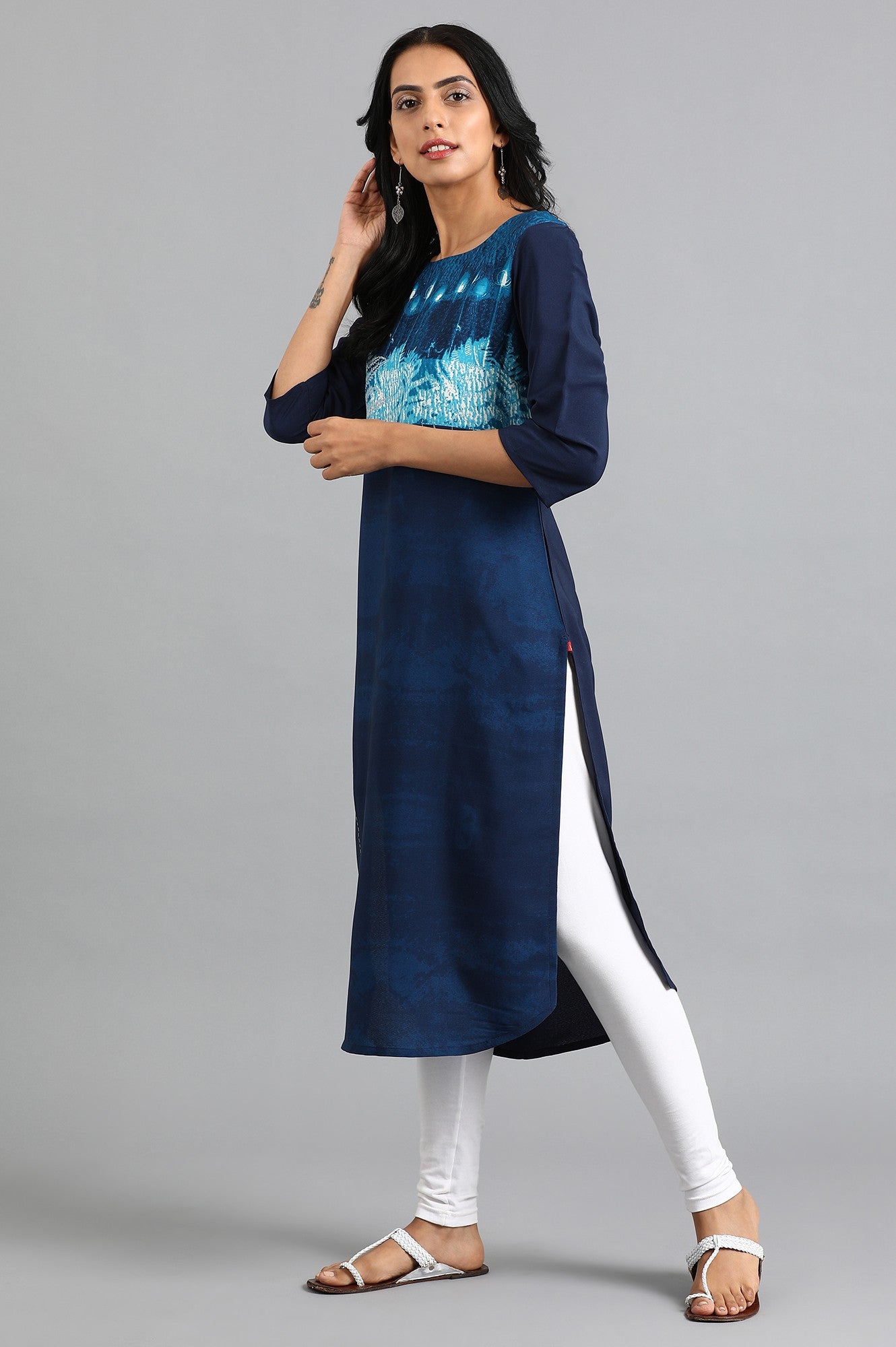 Blue Round Neck Printed kurta