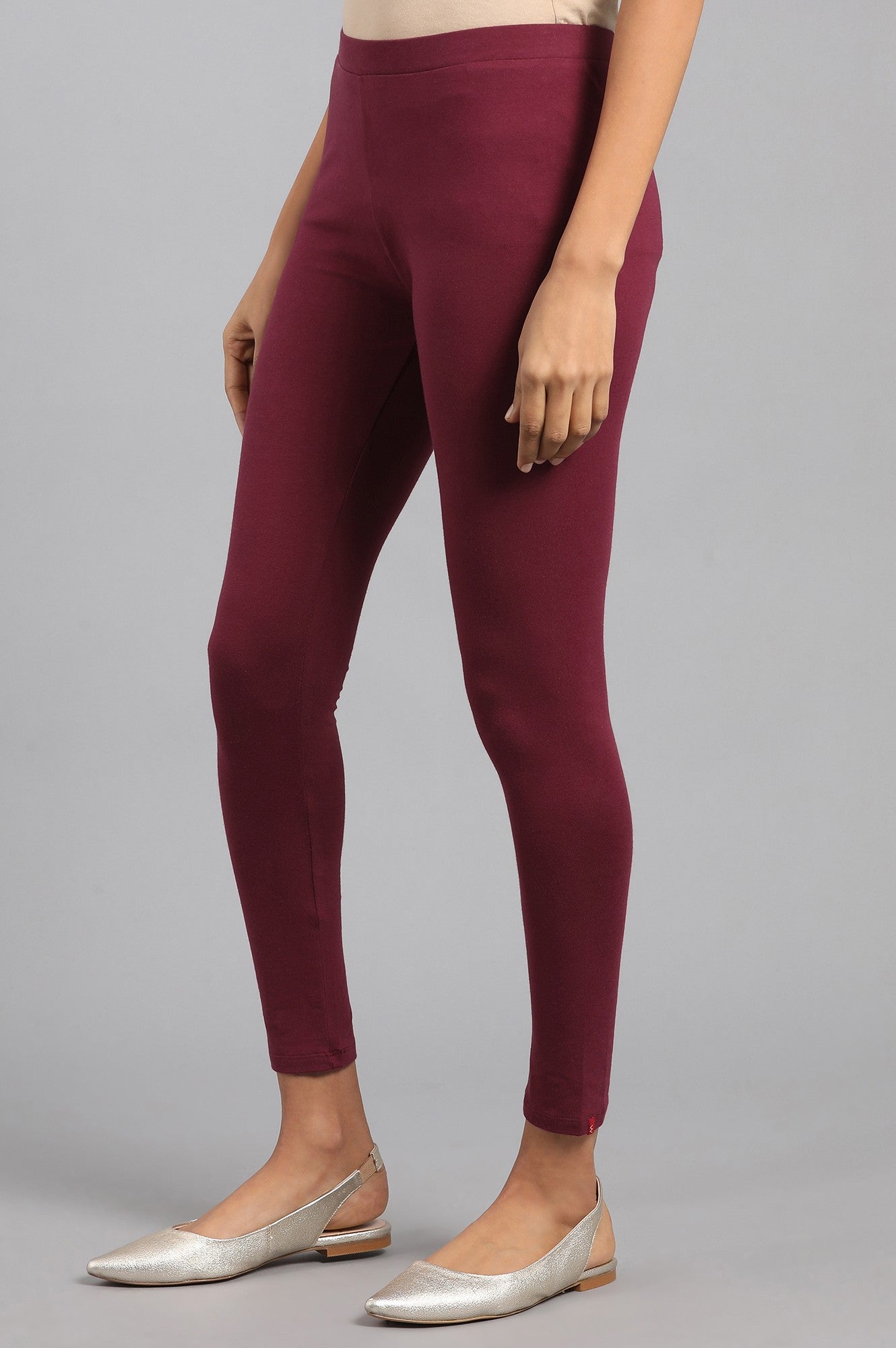 Maroon Solid Tights