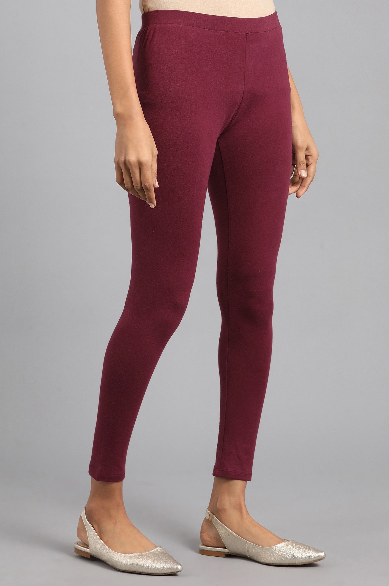 Maroon Solid Tights