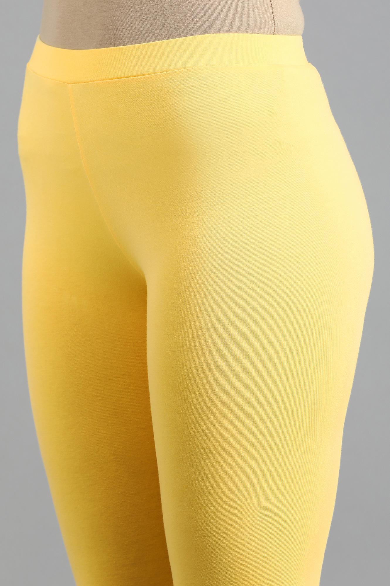 Red Mandarin Neck Solid kurta - wforwoman