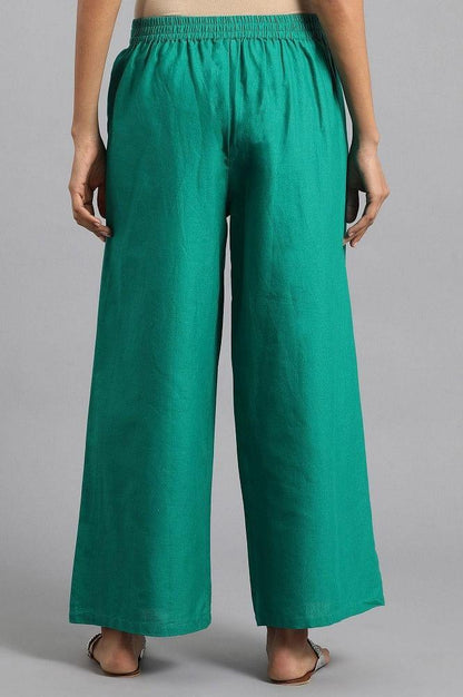 Green Solid Parallel Pants - wforwoman