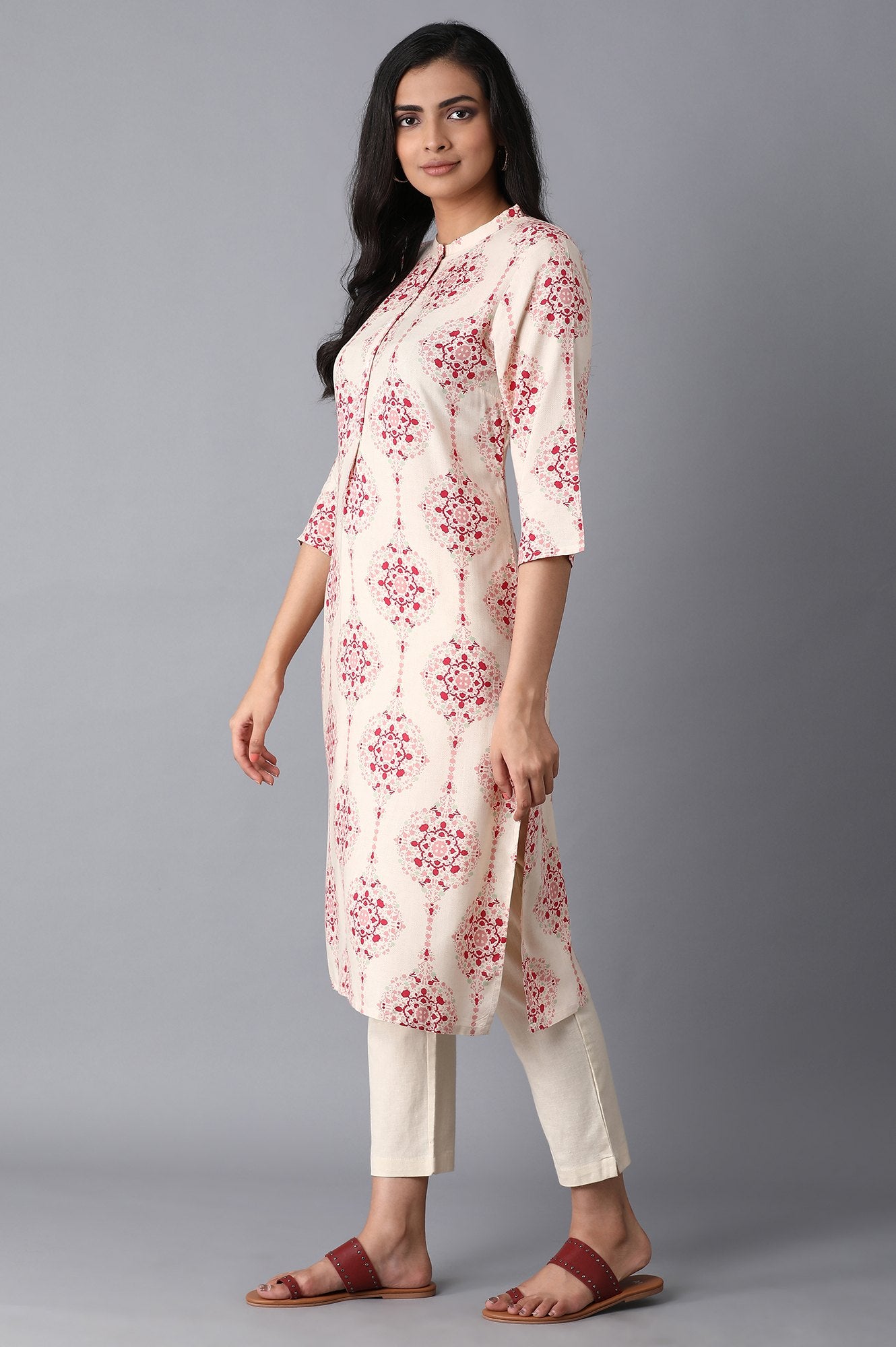 Beige Geometric Straight Rayon Kurta