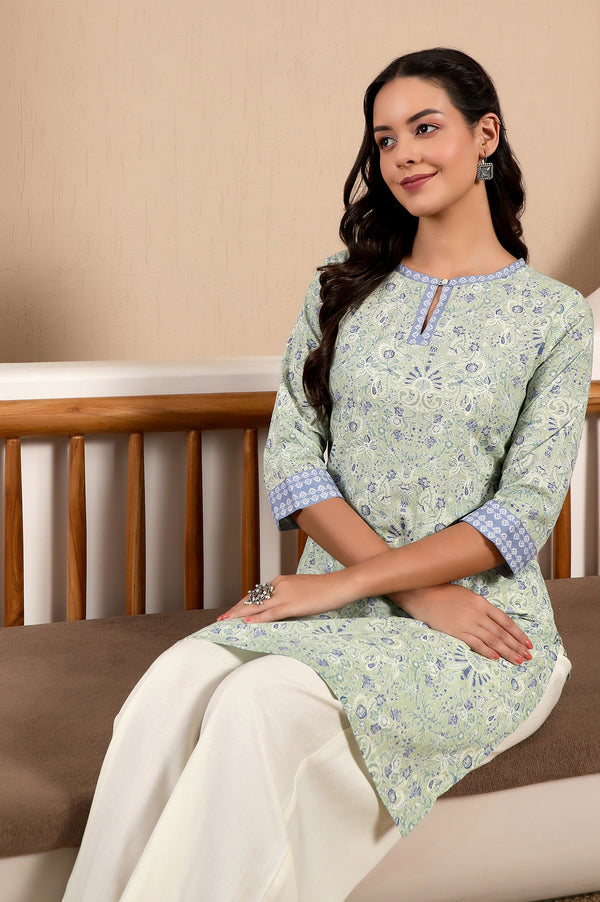 Green Floral Printed Pure Cotton Straight Kurta with Lace on Neck