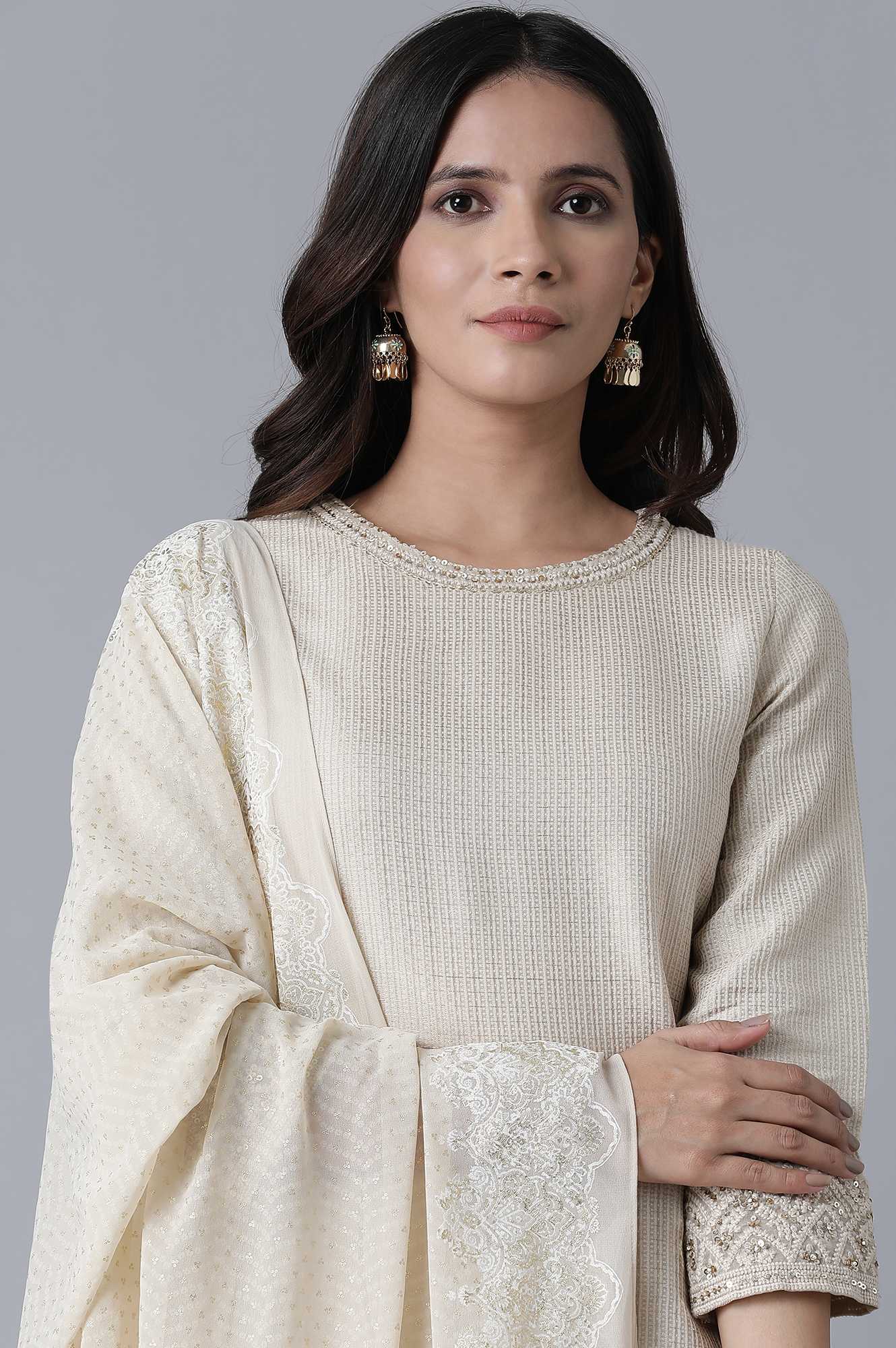 Off-White Zari Dobby Straight Kurta-Slim Pant Set With Dupatta