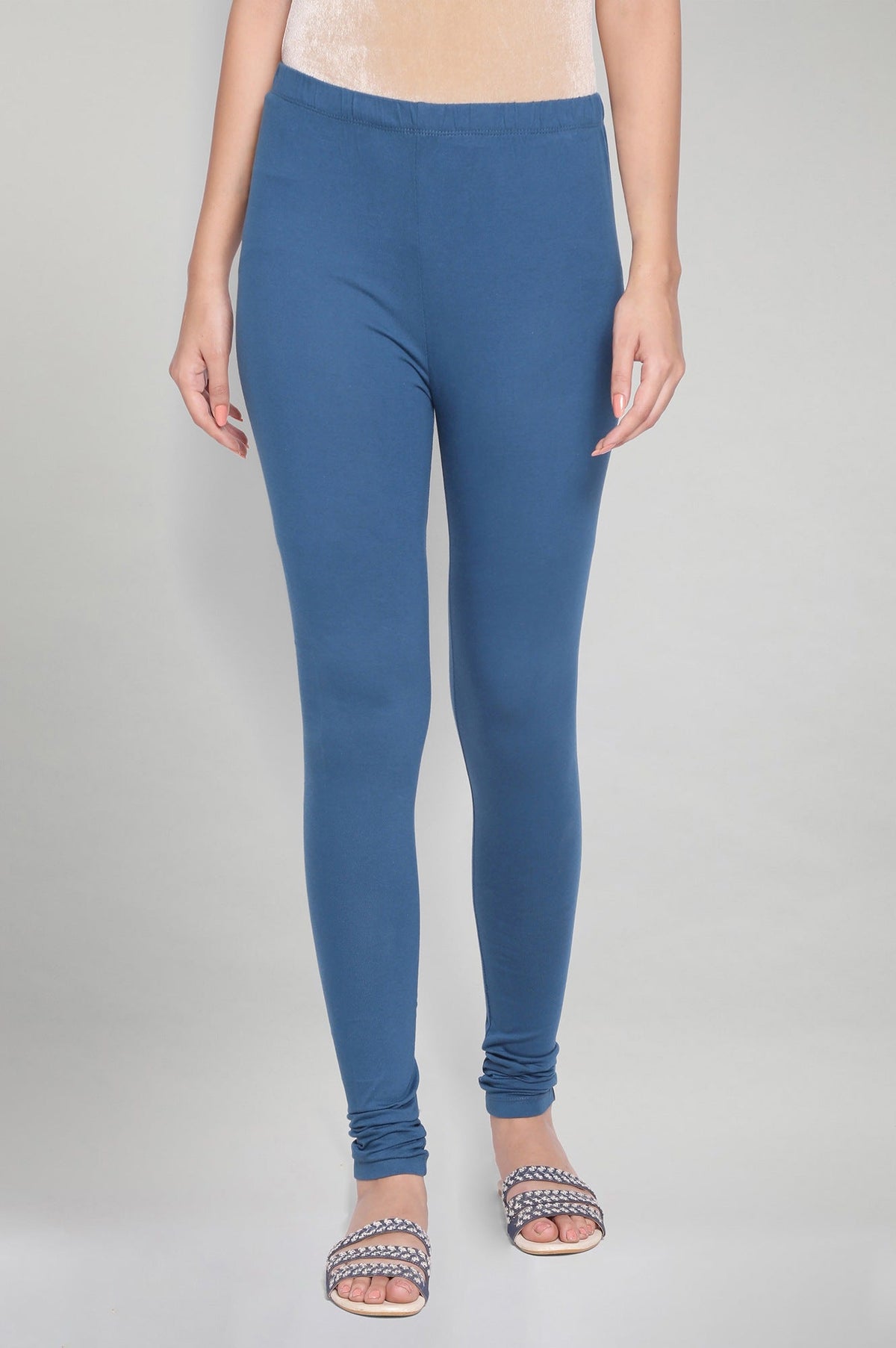 Elleven Women's Blue Solid Knitted Women Churidar - XS
