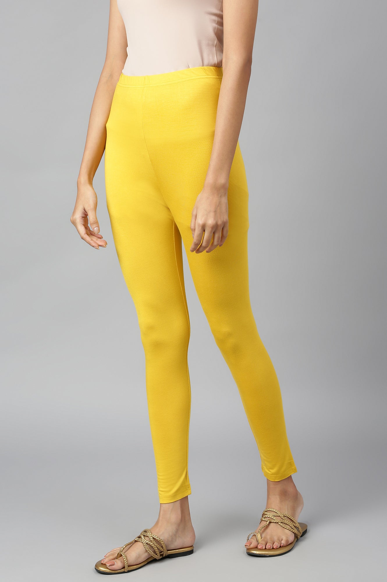 Yellow Solid Skinny Fit Tights With Elasticated Waist