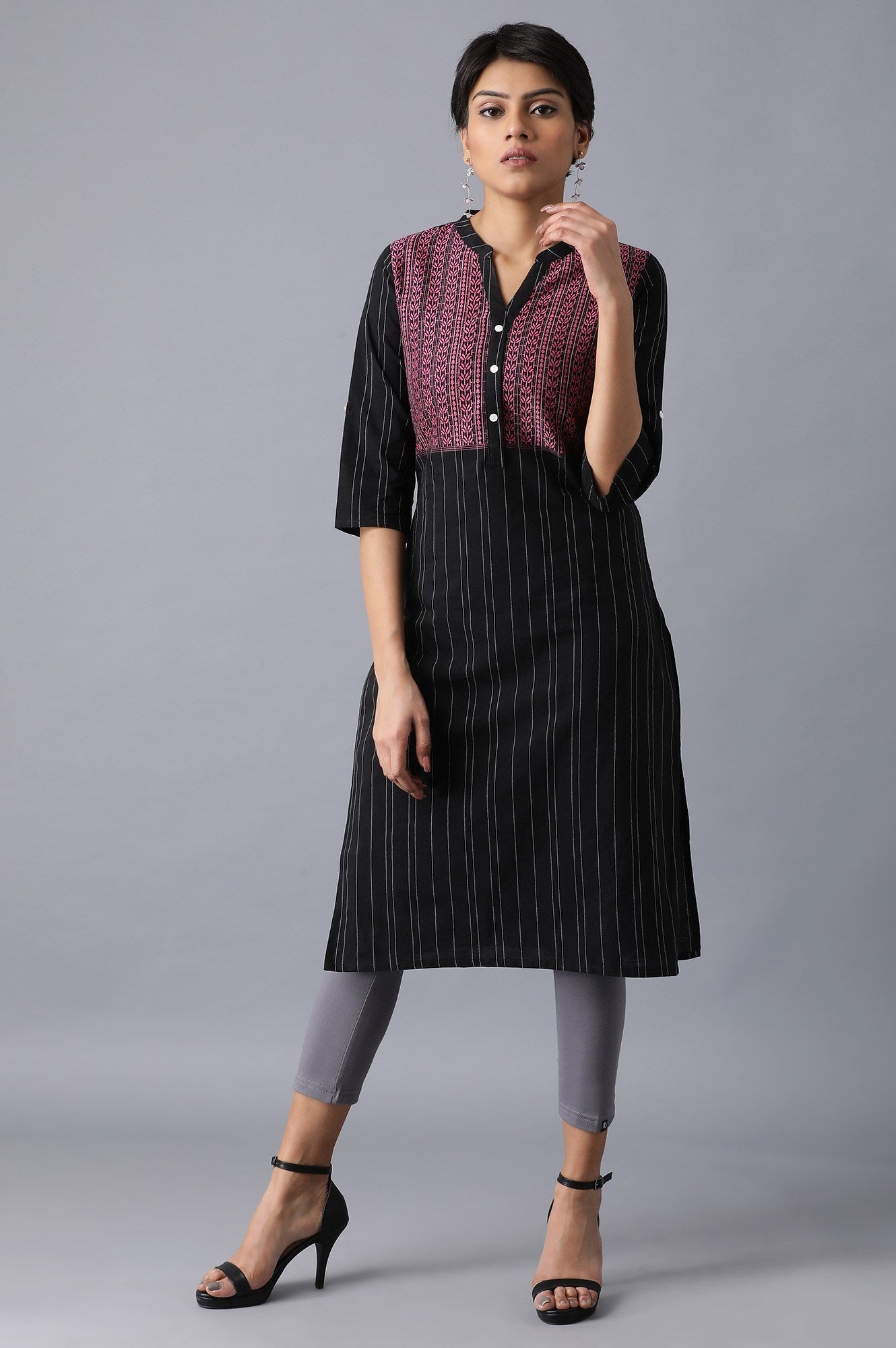 Grey Solid Skinny Fit Cotton Cropped Tights With Elasticated Waistband