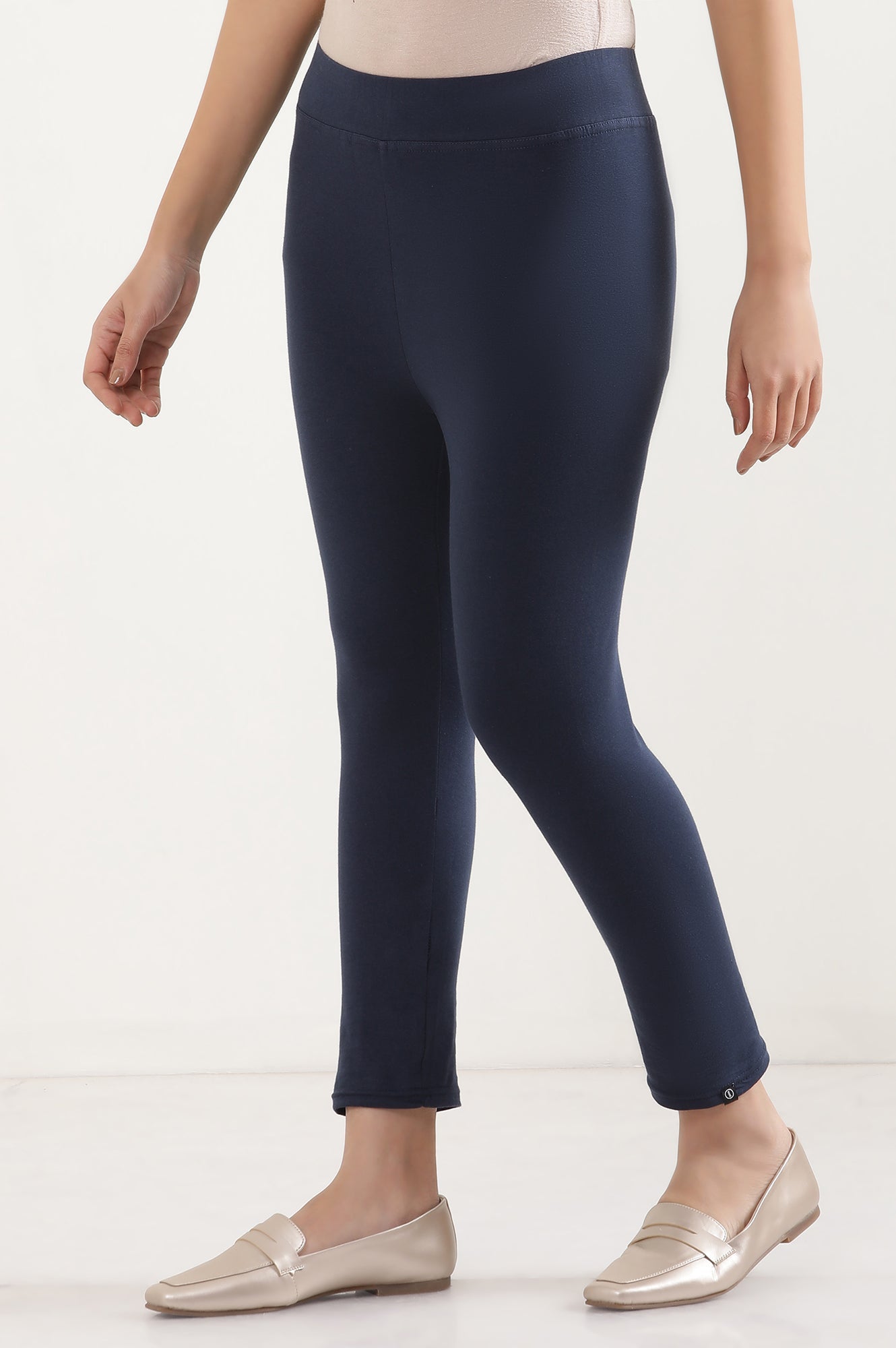 Navy Blue Solid Skinny Fit Cotton Cropped Tights With Elasticated Waistband