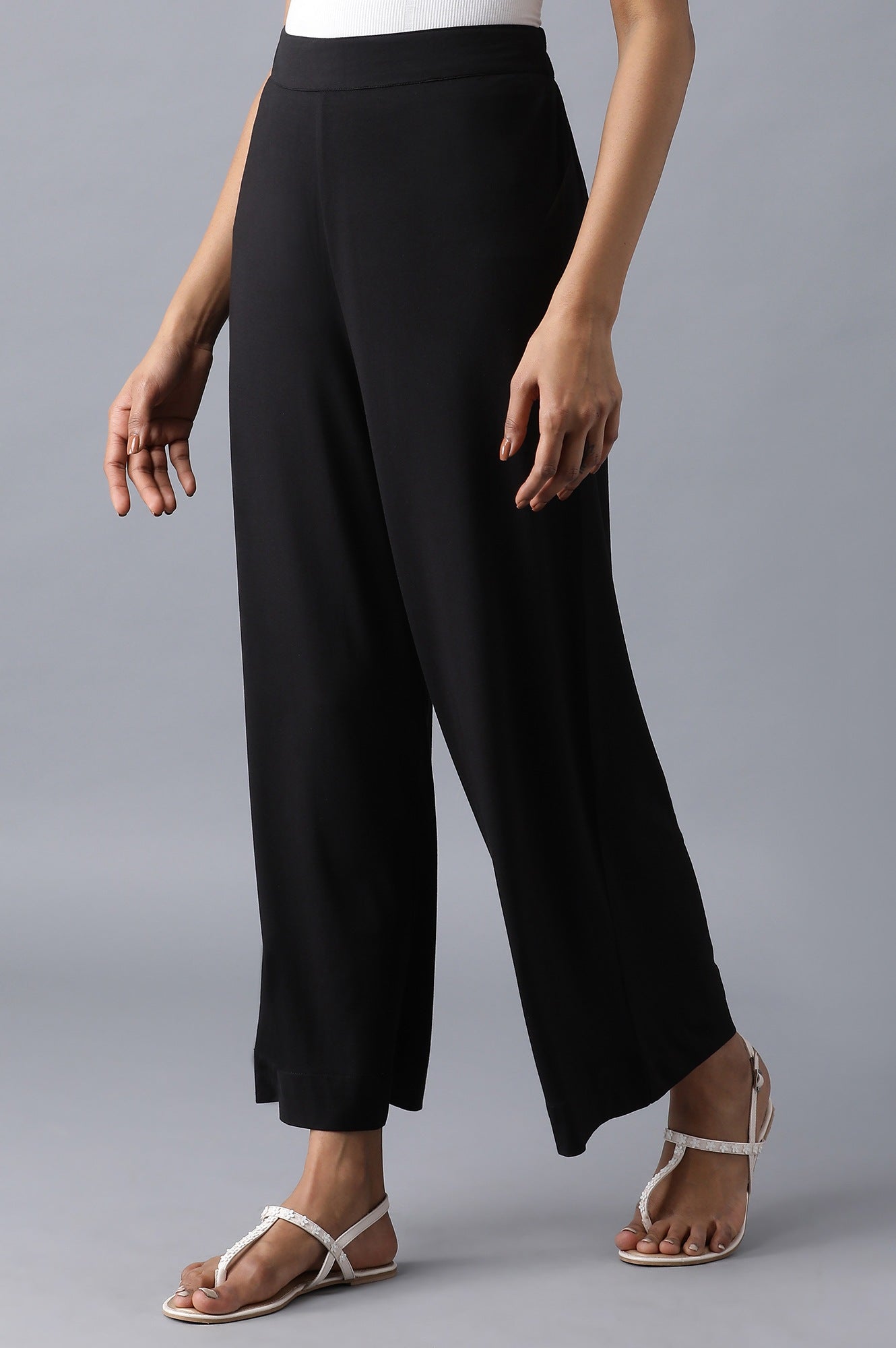 Black Solid Straight Fit Cotton Palazzo