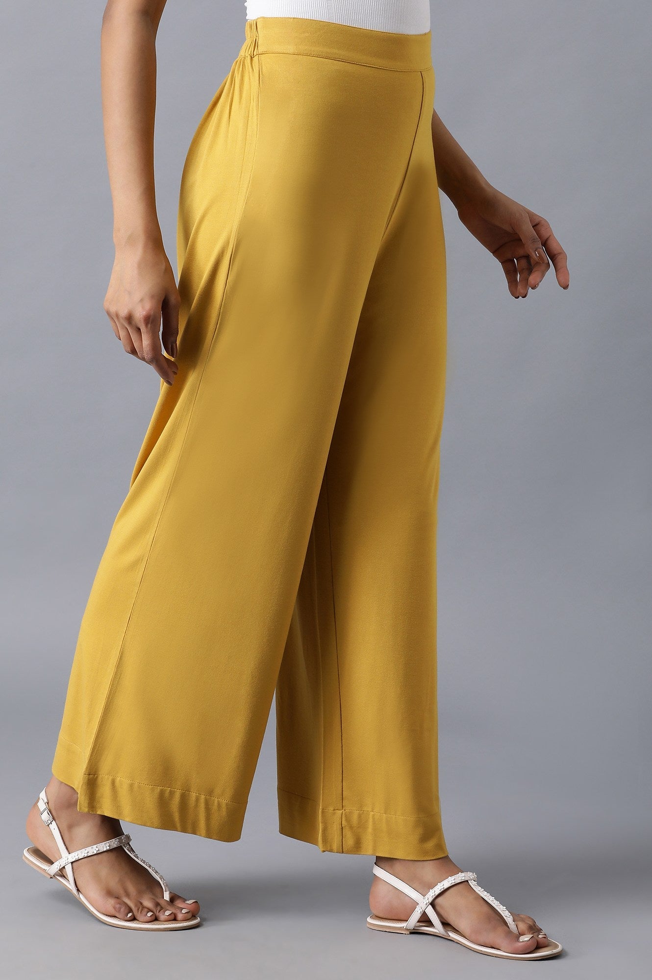 Yellow Solid Straight Fit Cotton Palazzo With Elasticated Waist