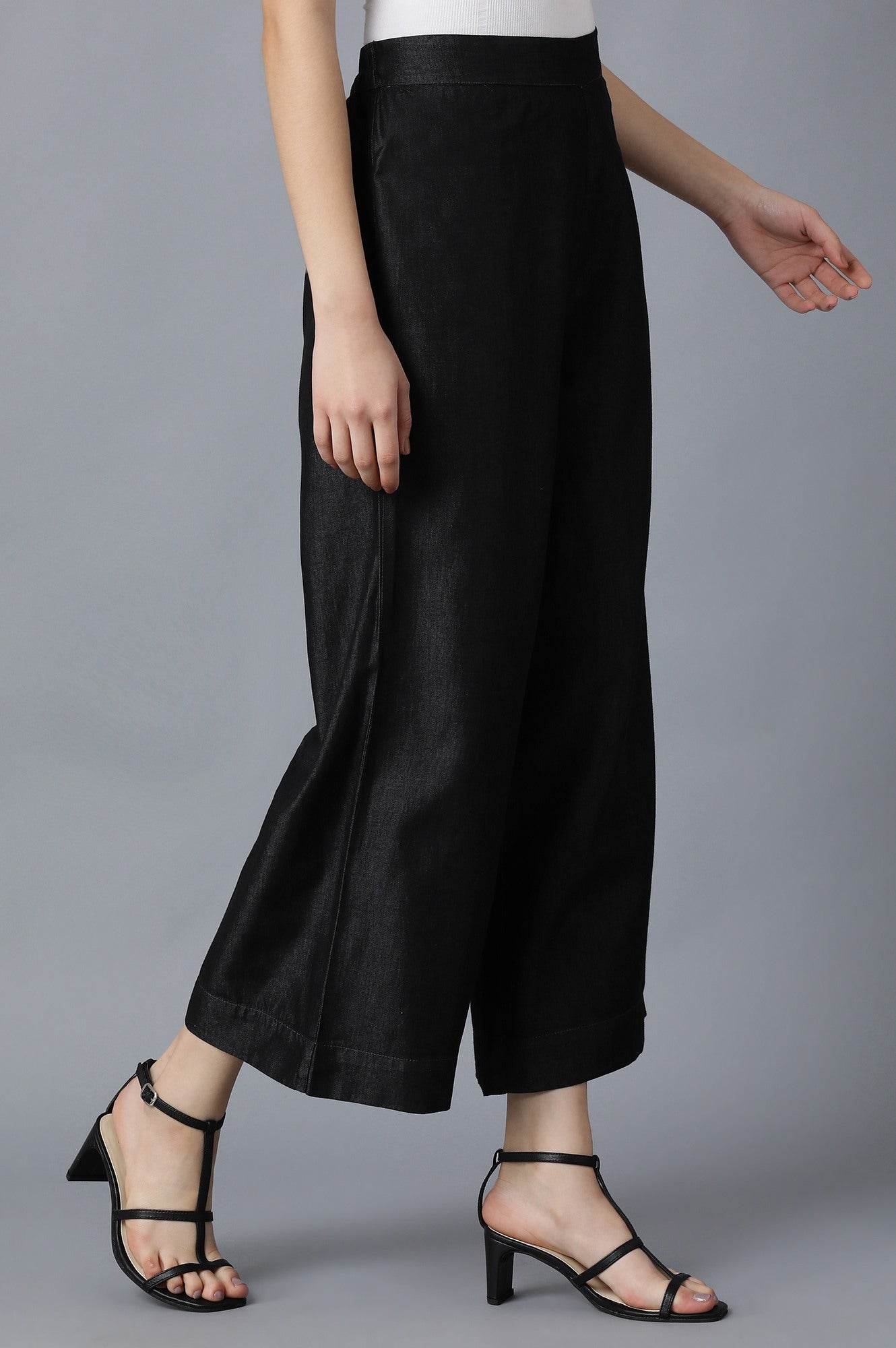 Black Solid Straight Fit Cotton Palazzo