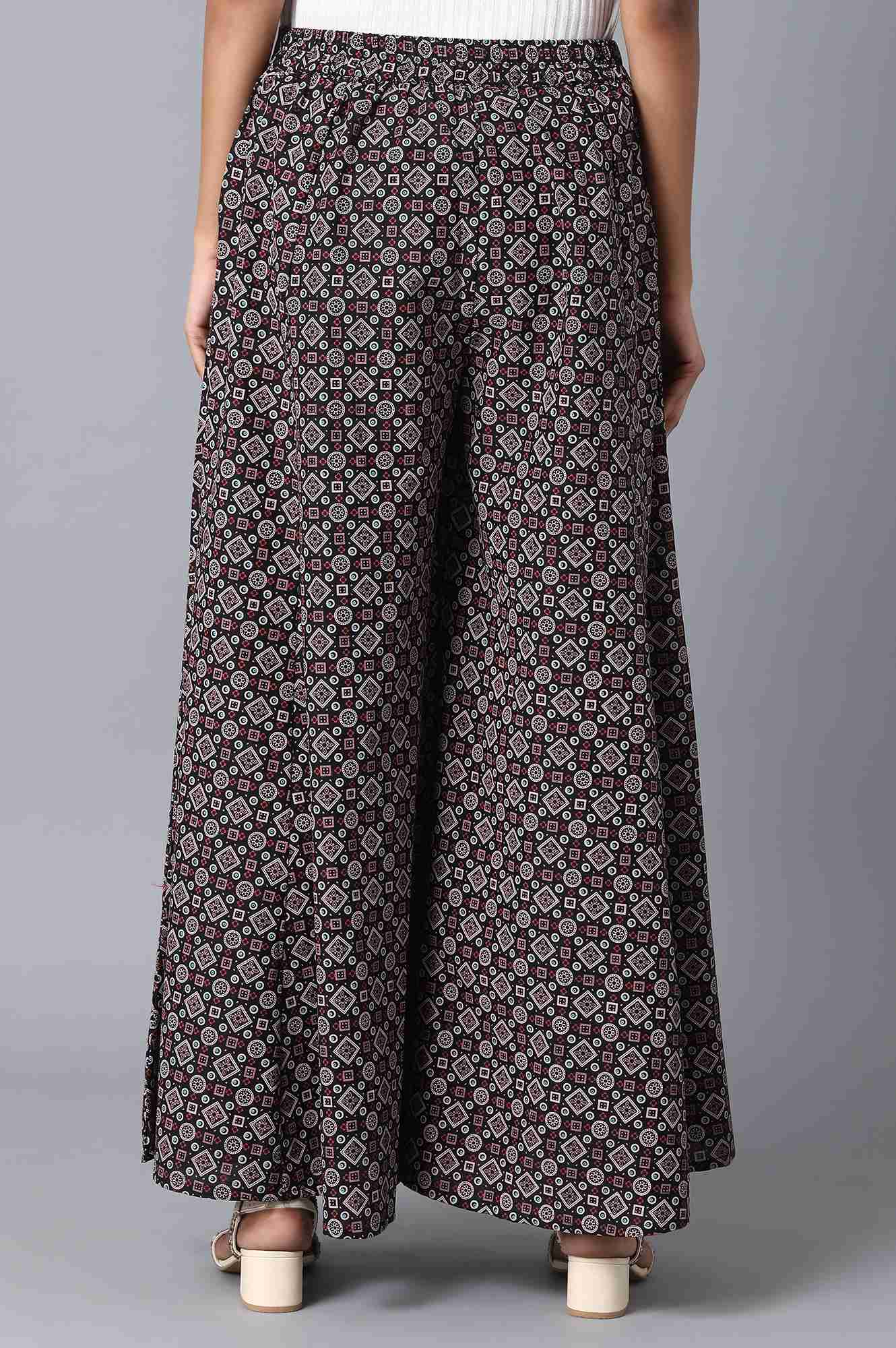 Black Geometric Printed Flared Cotton Palazzo With Elasticated Waist