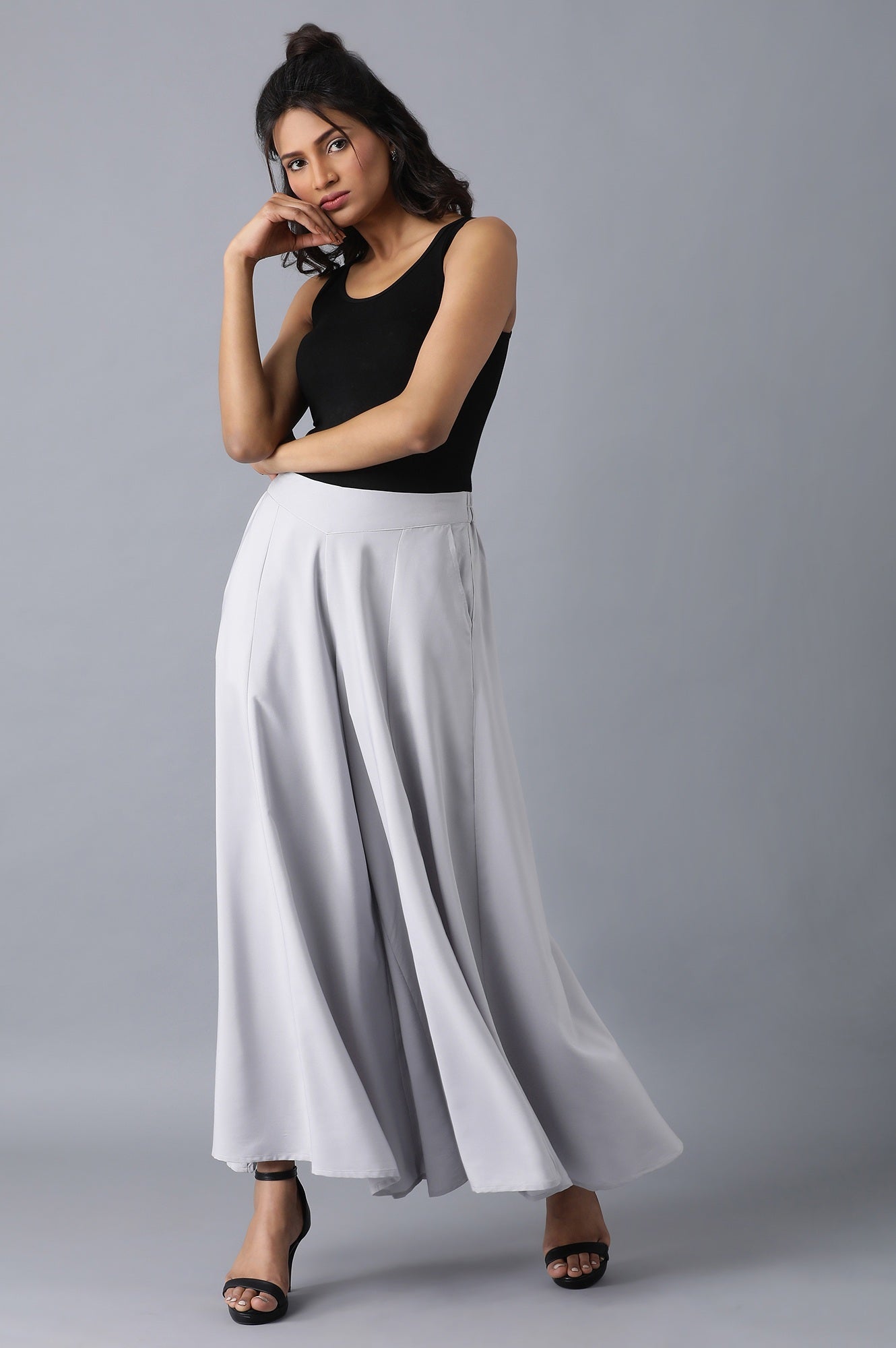 Grey Solid Flared Cotton Palazzo With Slip On Closure