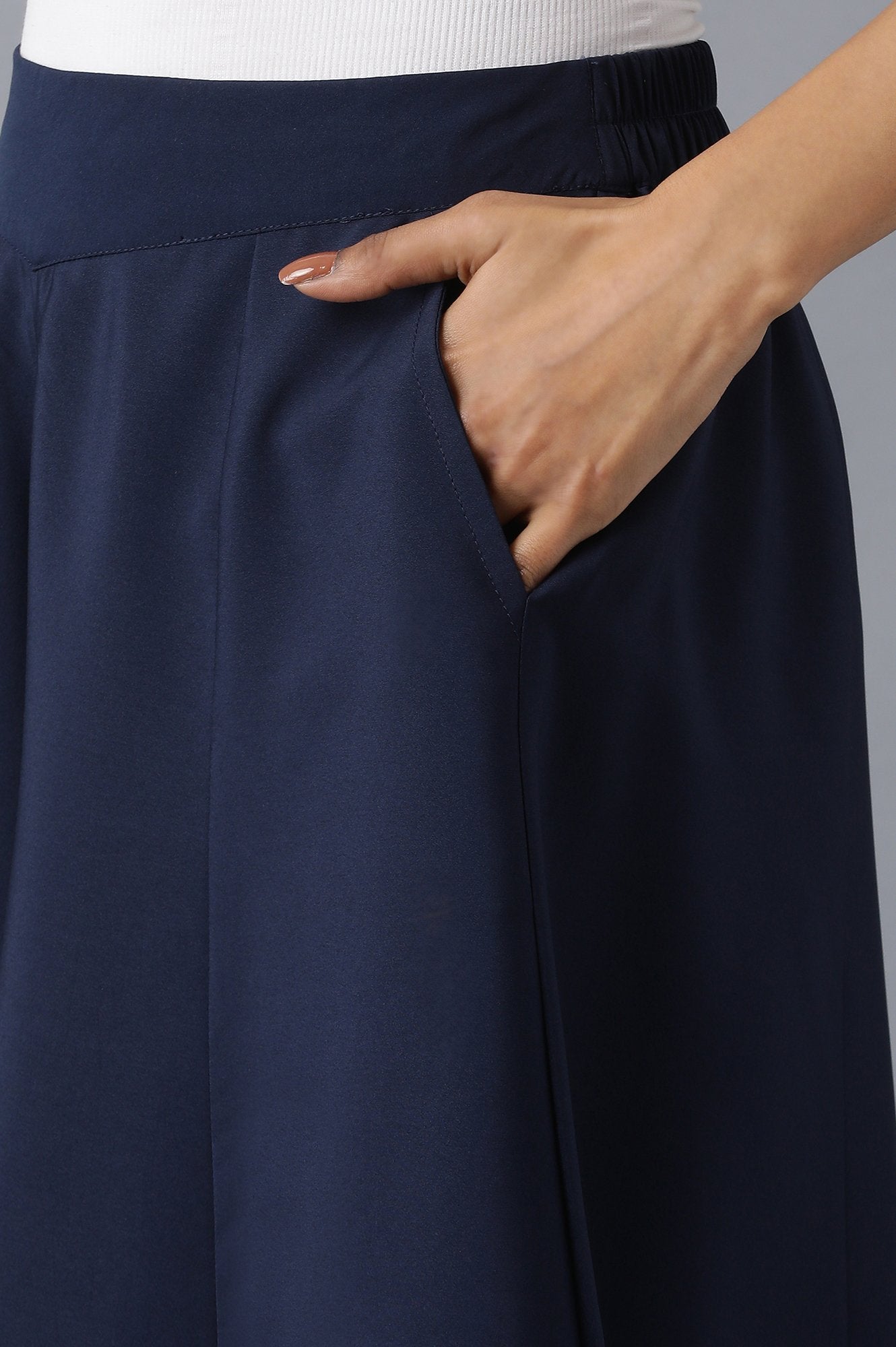 Navy Blue Solid Flared Cotton Palazzo With Slip On Closure