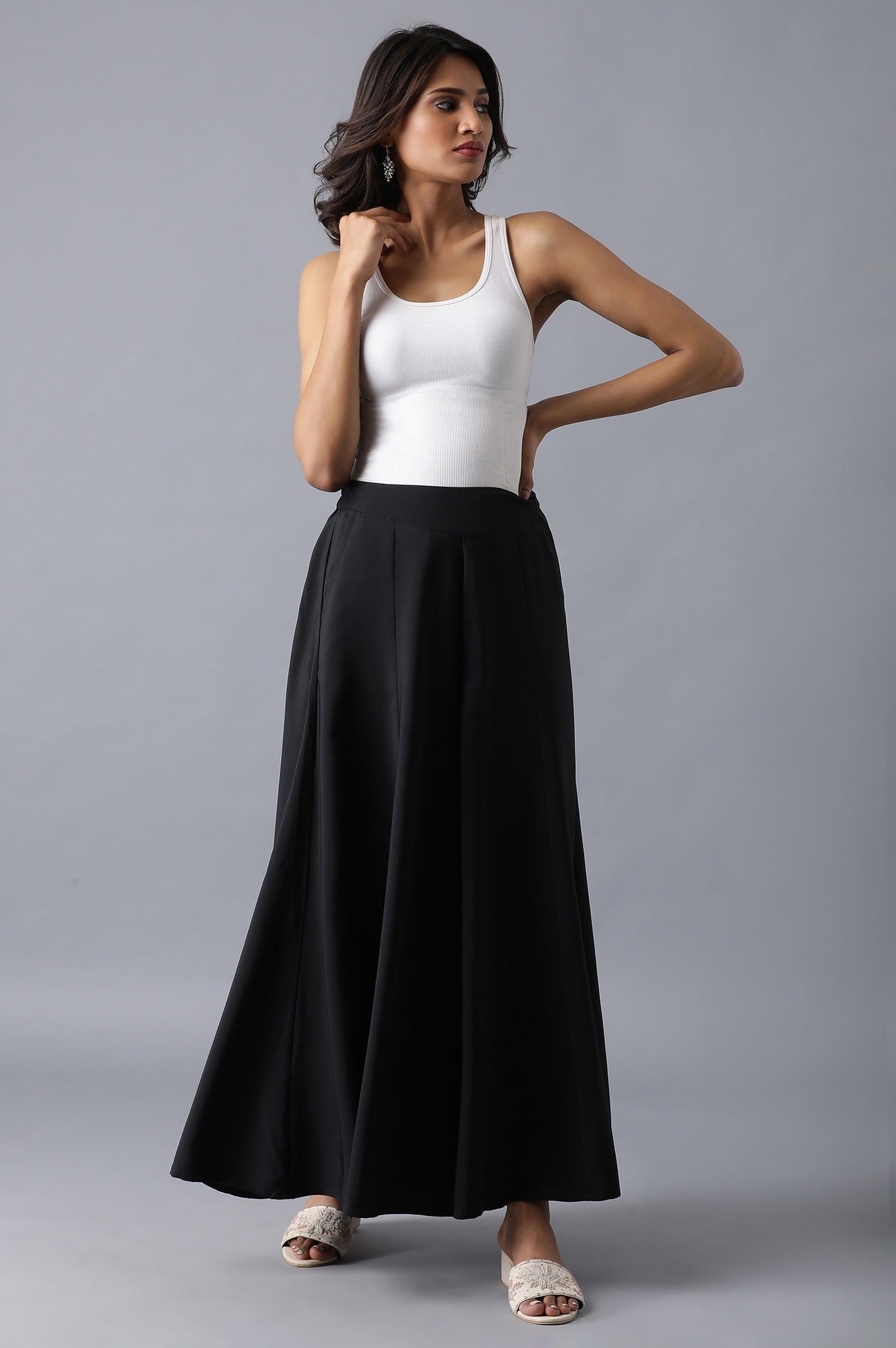 Black Solid Flared Cotton Palazzo With Elasticated Waistband