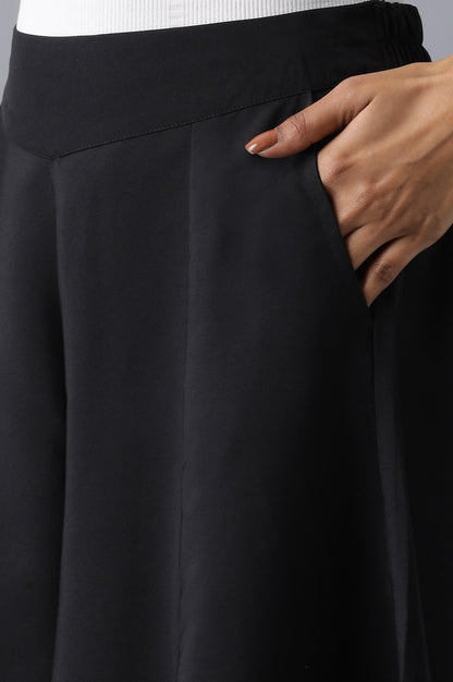 Black Solid Flared Cotton Palazzo With Elasticated Waistband