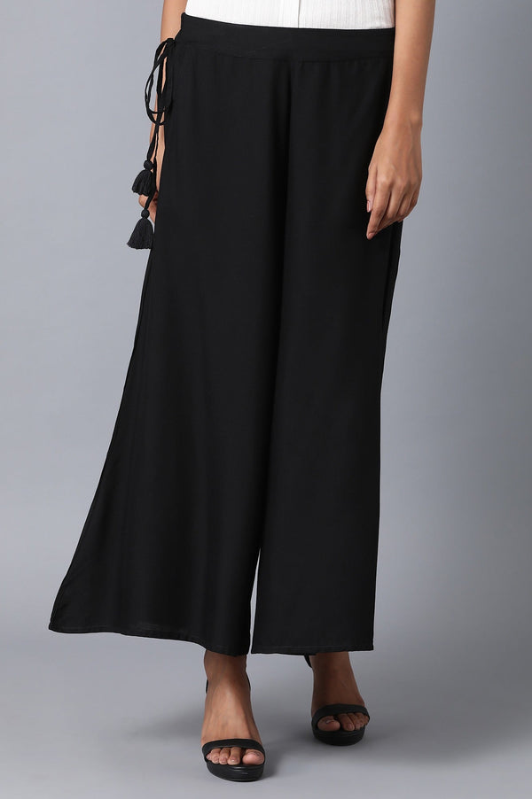 Black Solid Flared Cotton Culottes With Elasticated Waist