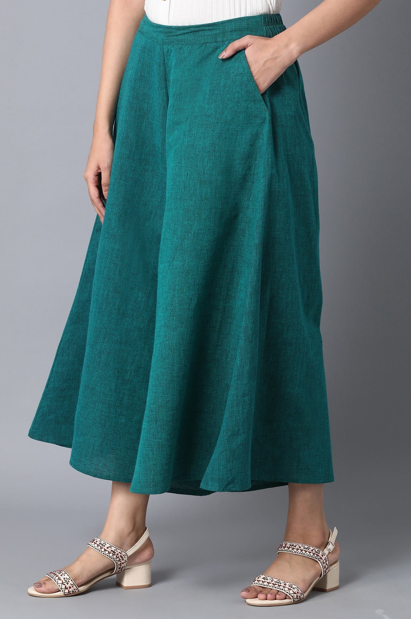 Muted Sage Green Solid Flared Cotton Culottes With Side Pockets