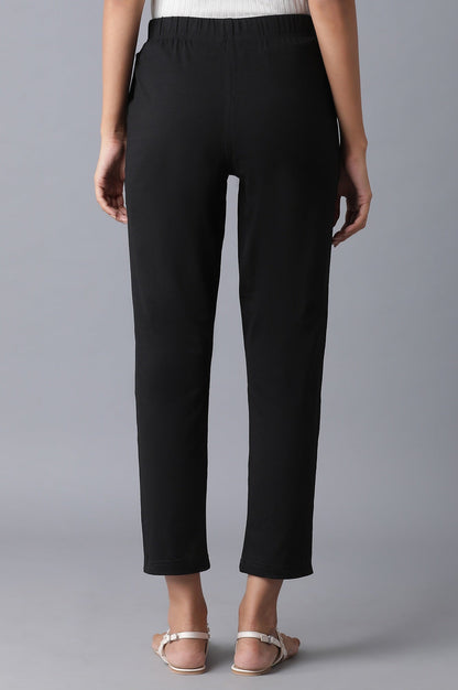 Black Solid Straight Fit Cotton Pants With Elasticated Waistband