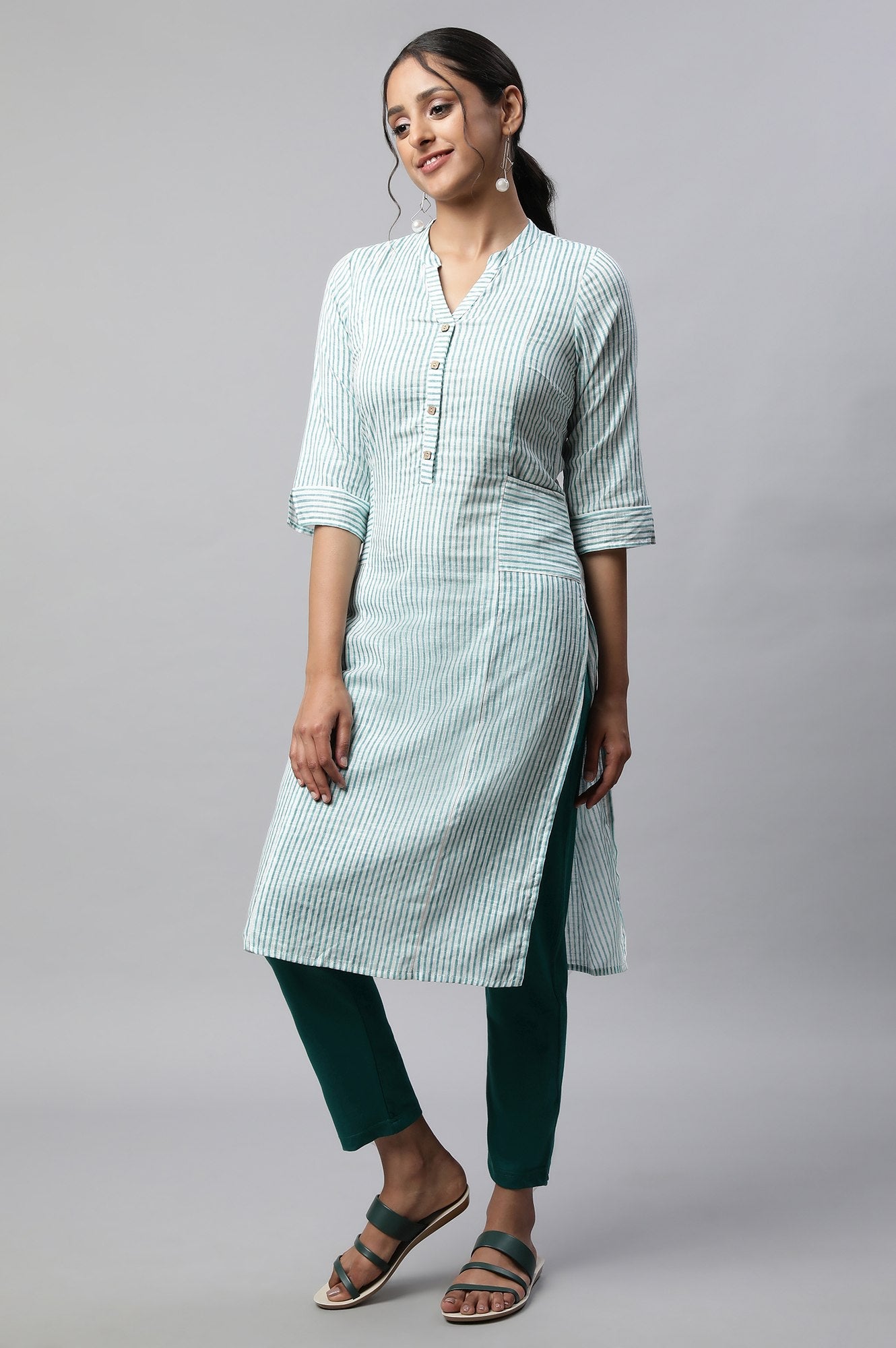 Green Solid Straight Fit Cotton Pants With Elasticated Waist