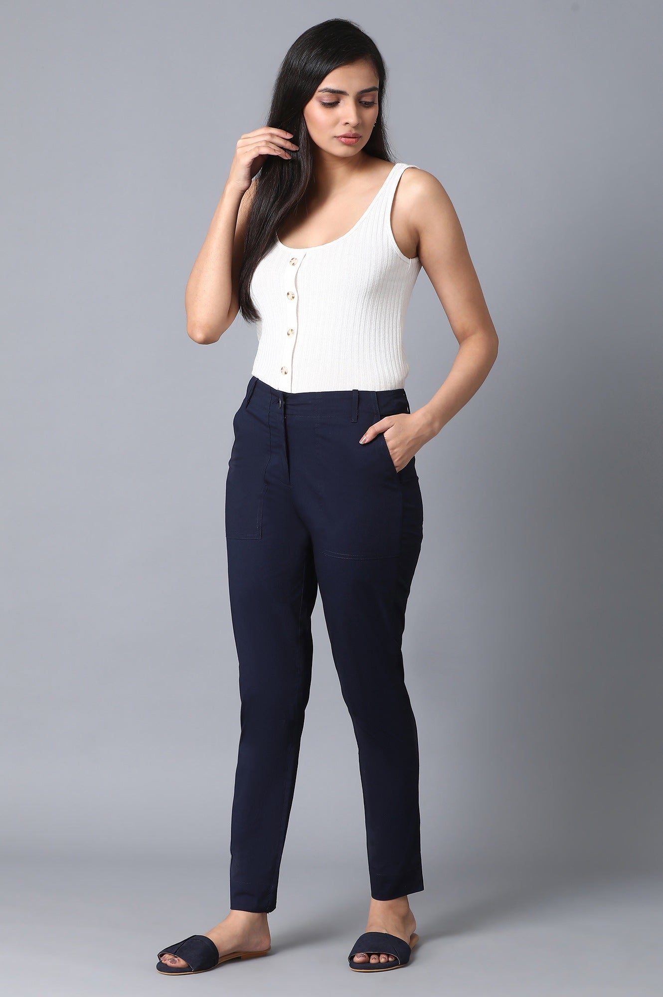 Navy Blue Solid Slim Fit Cotton Pants With Front Zip Closure