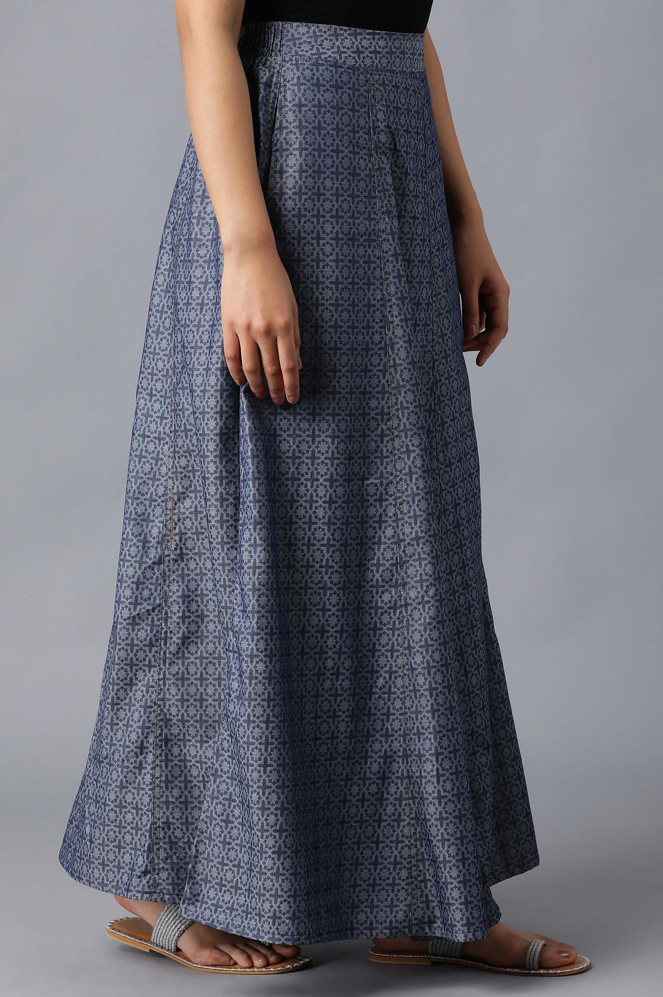 Blue Geometric Printed Flared Cotton Skirt With Side Pockets