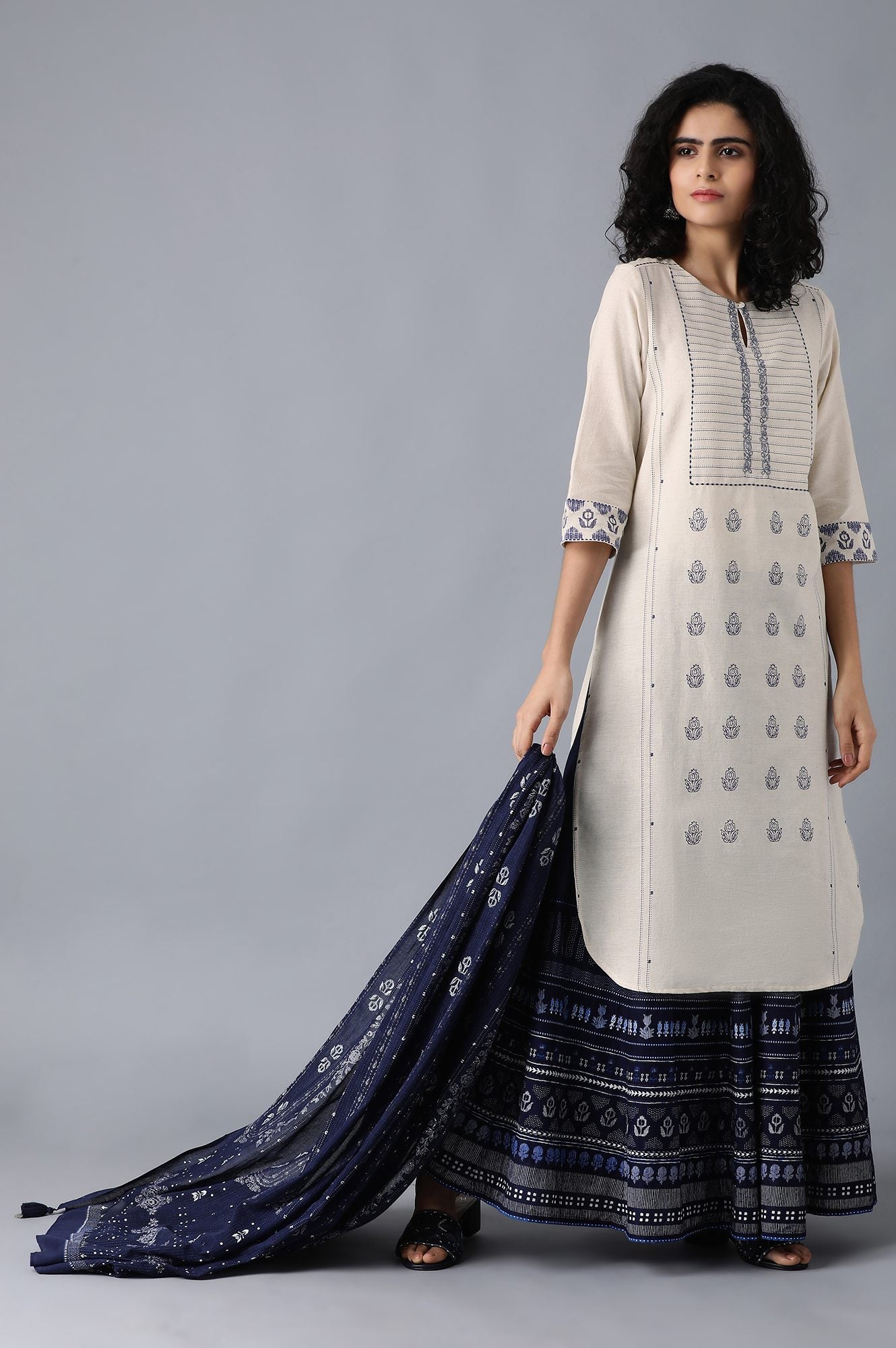 Ecru Round Neck Printed kurta
