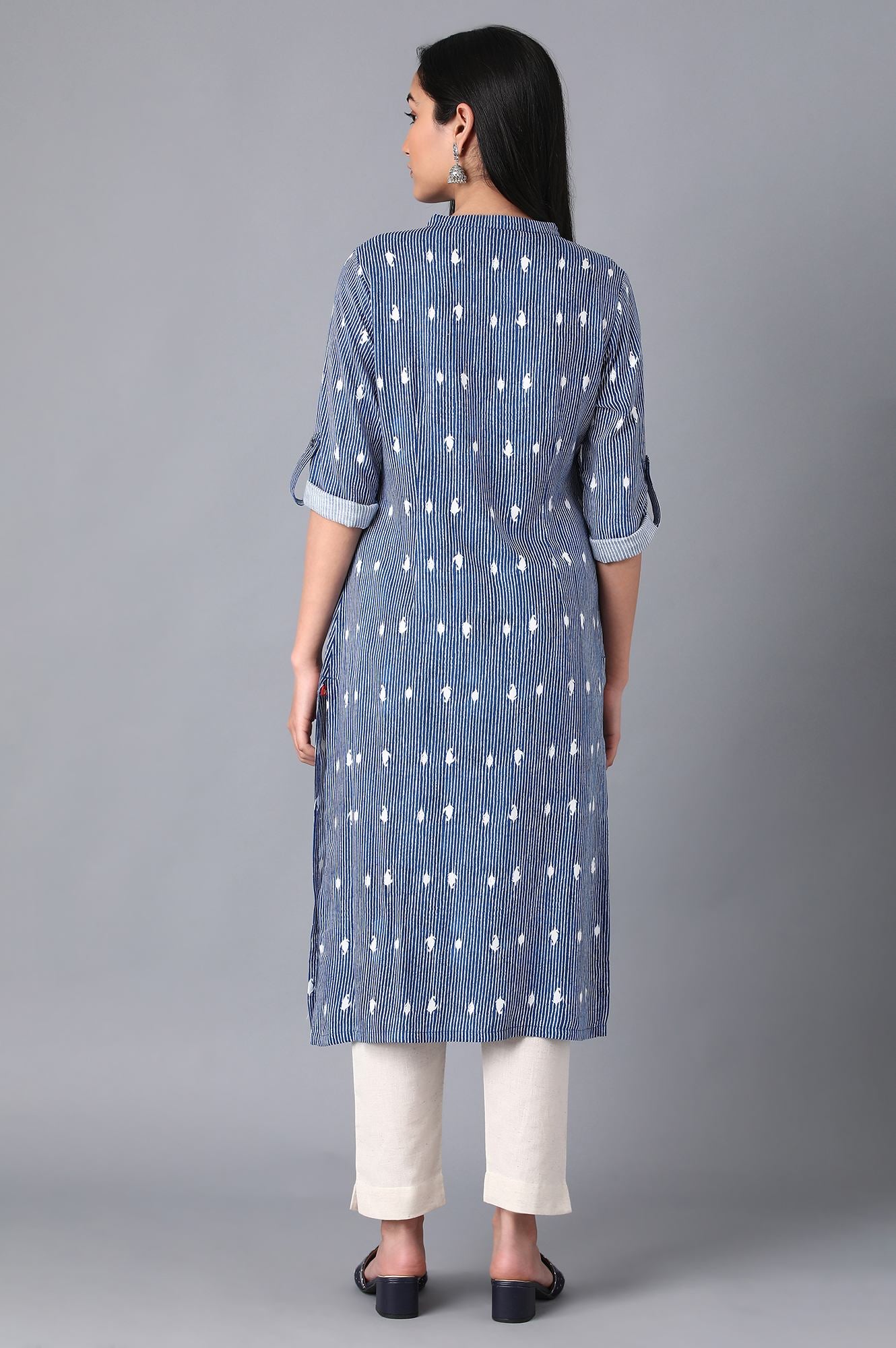 Blue Mandarin Neck Printed kurta