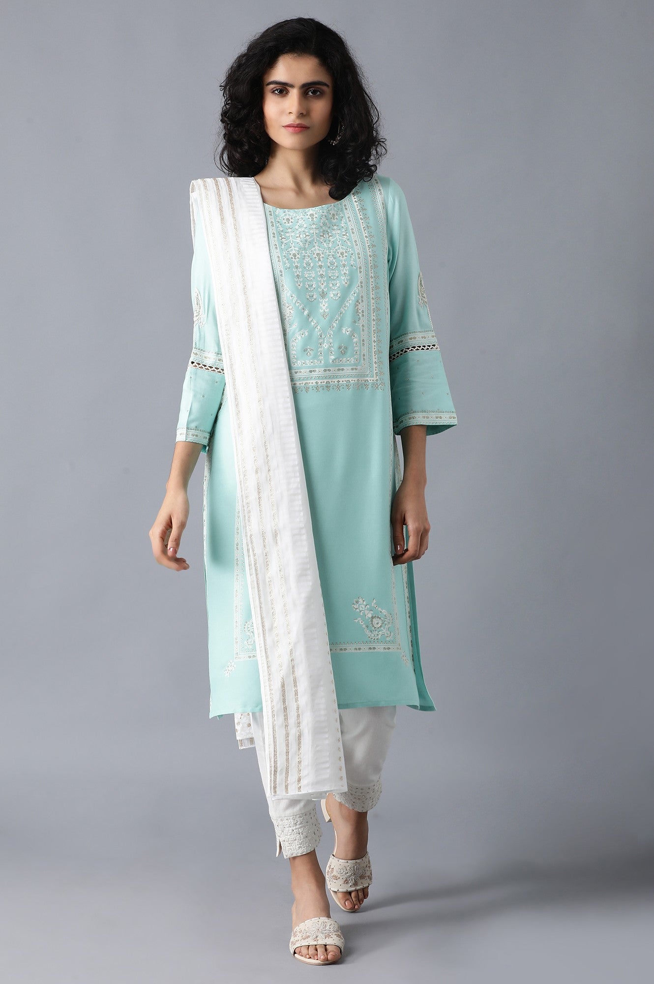 Blue Round Neck Glitter Printed Livaeco kurta