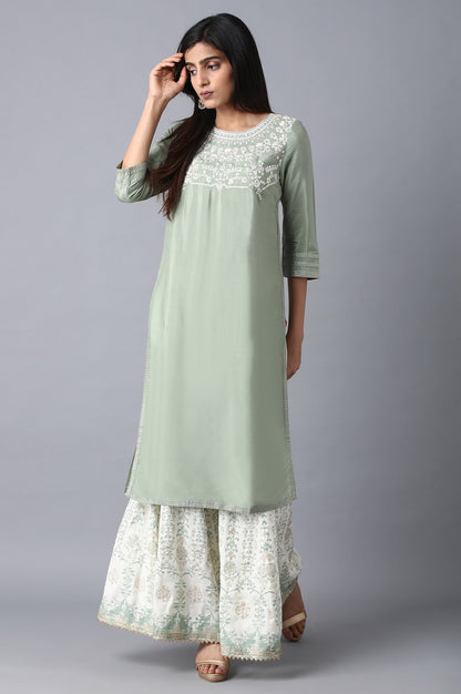 Green Round Neck Embroidered kurta