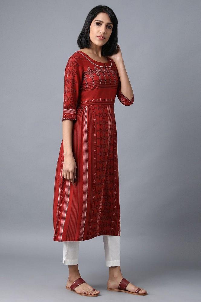 Maroon Round Neck Printed Livaeco kurta - wforwoman