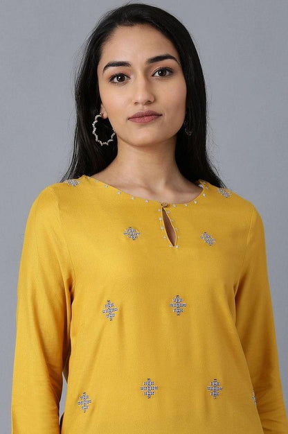 Yellow Round Neck Embroidered kurta - wforwoman