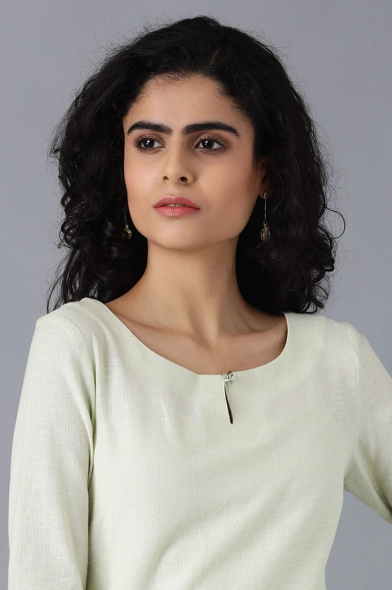 Green Round Neck Classic kurta - wforwoman