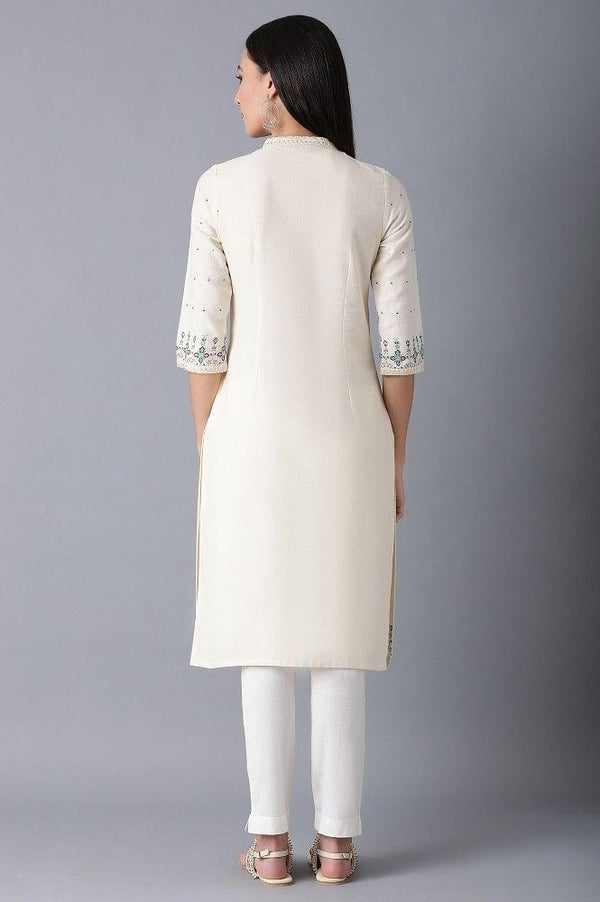White Mandarin Neck Embroidered kurta