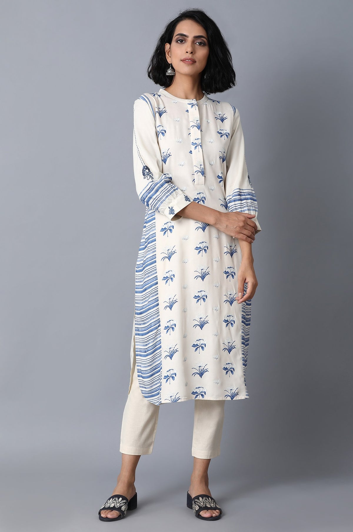 Blue Booti Print kurta - XS