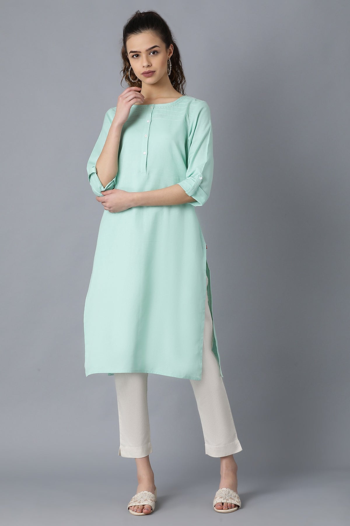 Green Round Neck Solid kurta - XS