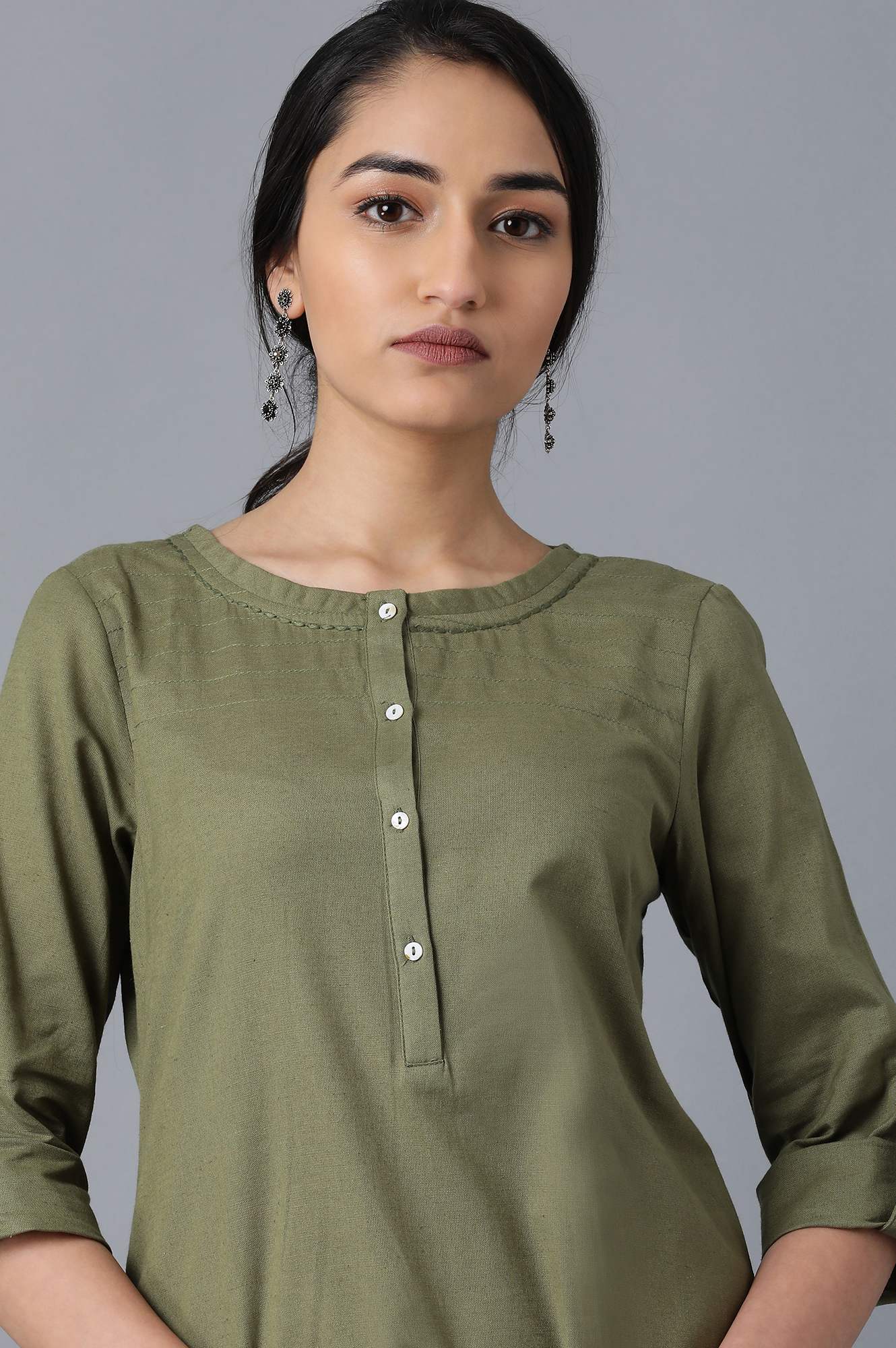 Green Round Neck Solid kurta