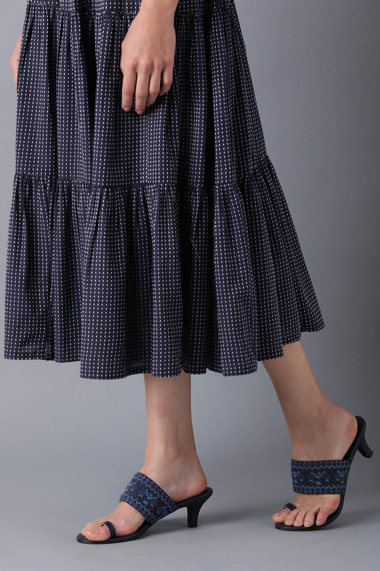 Almond Toe Solid Kitten Heel-WDale