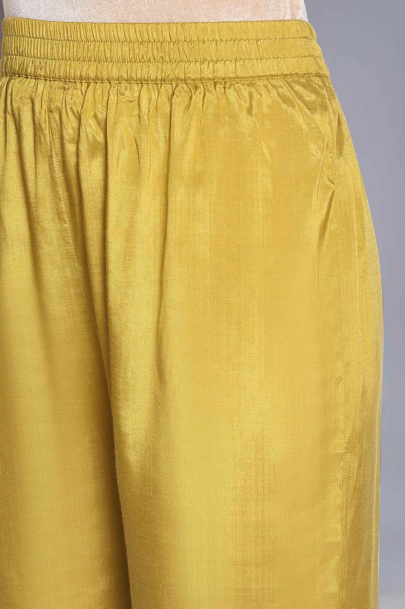 Olive Green Solid Straight Pants - wforwoman