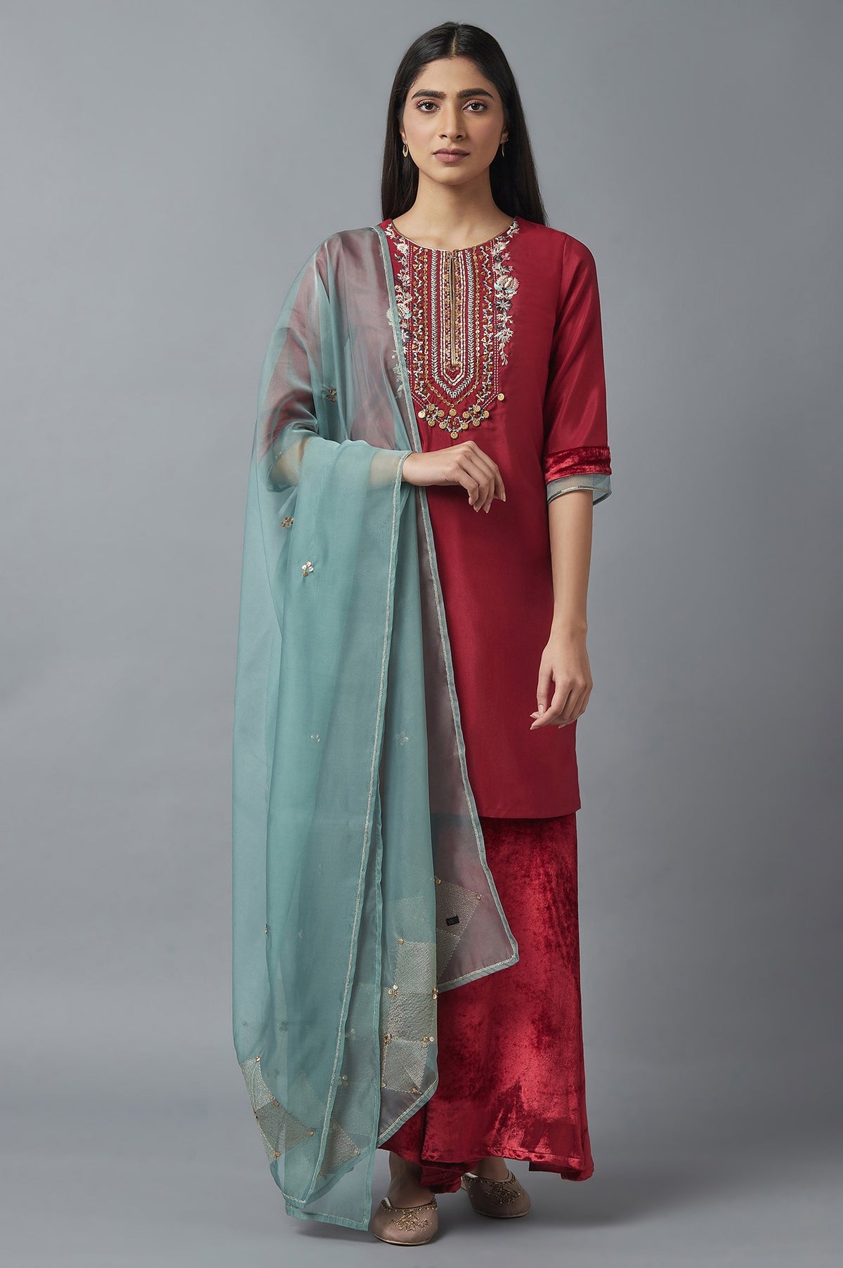 Red Short kurta-Sharara-Dupatta Set - XS