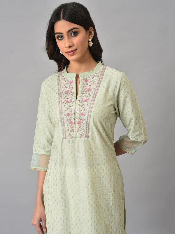 Light Green Embroidered kurta In Round Neck