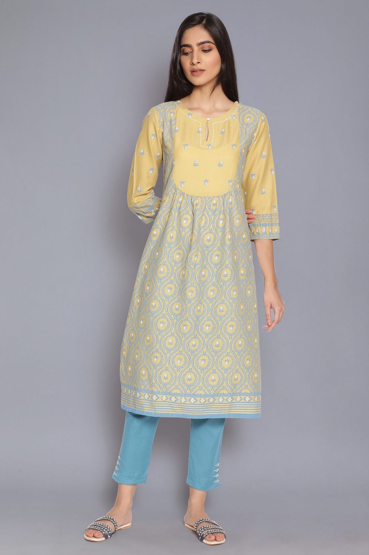 Pale Yellow and Stone Blue kurta - XS