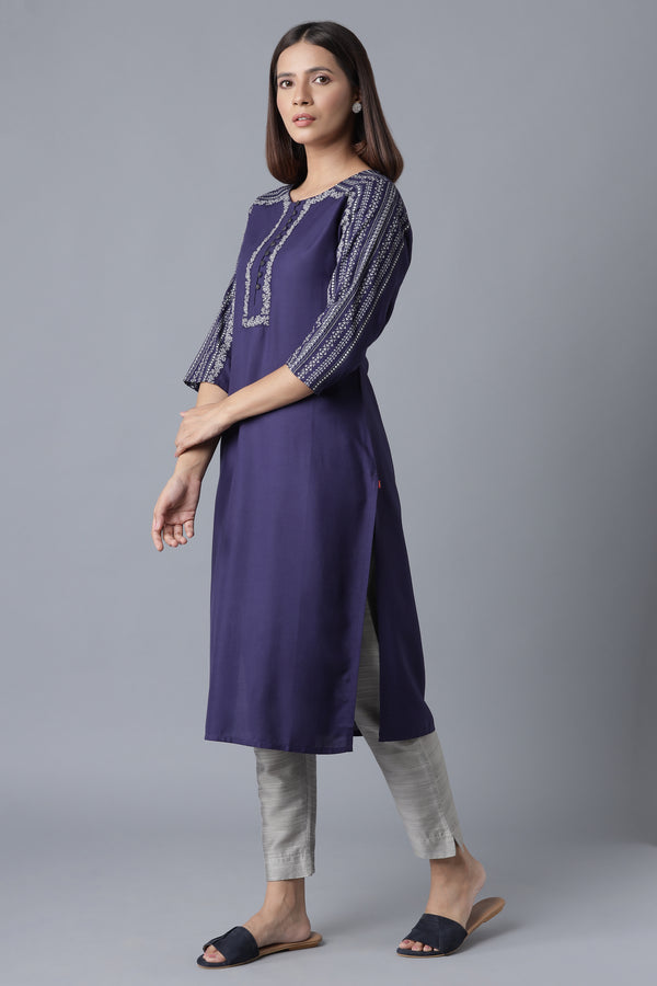 Blue Embroidered Straight kurta