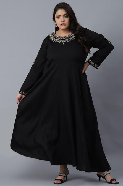 Black Dress with Embroidery - wforwoman