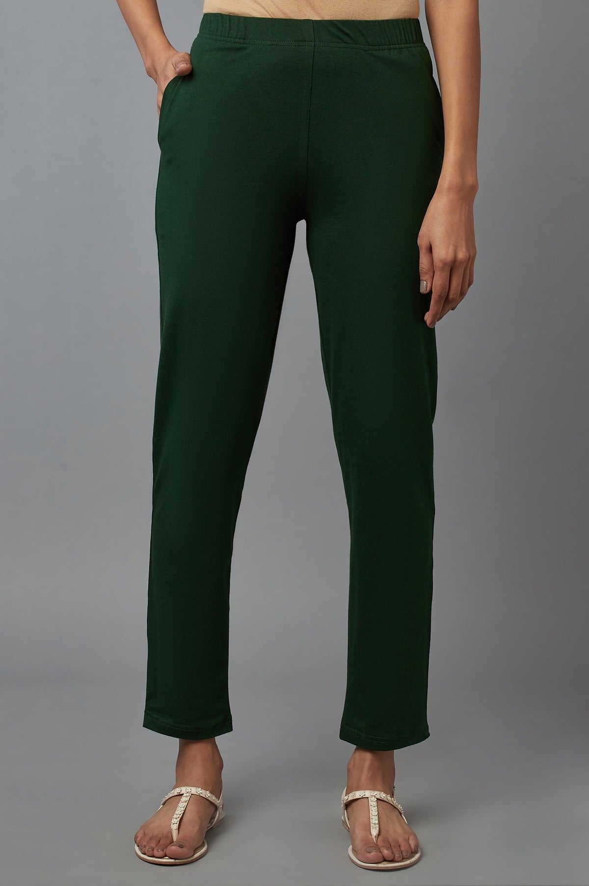 Elleven Women's Dark Green Solid Flared Cotton Pants With Elasticated Waist - XS