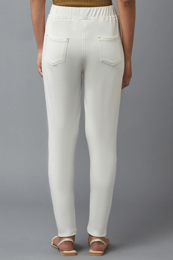 White Solid Skinny Fit Cotton Jeggings With Elasticated Waist