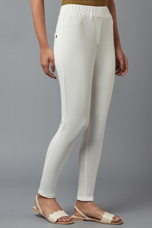 White Solid Skinny Fit Cotton Jeggings With Elasticated Waist