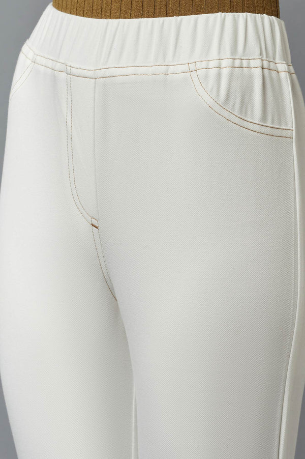 White Solid Skinny Fit Cotton Jeggings With Elasticated Waist