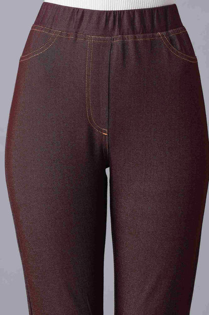 Maroon Solid Skinny Fit Cotton Jeggings With Elasticated Waist